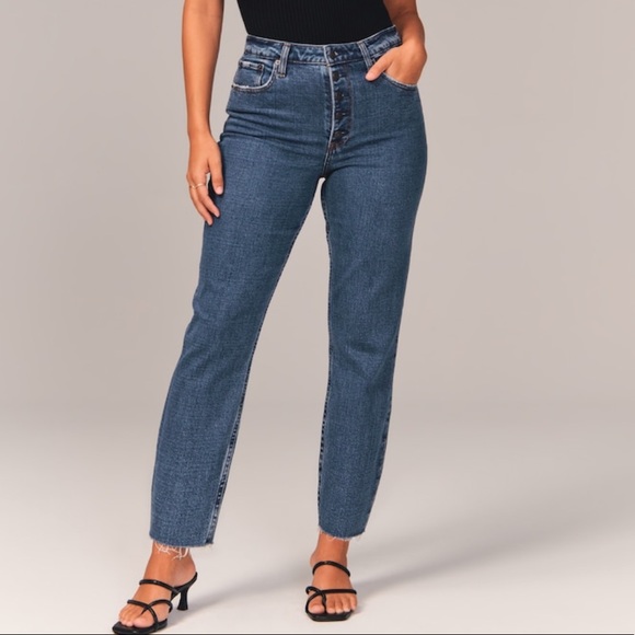 〰️ abercrombie high rise curve love mom jean - Picture 2 of 9